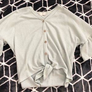 Knot shirt